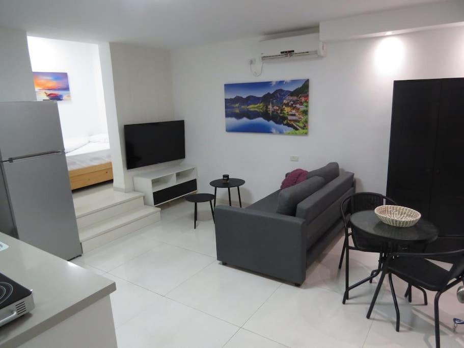 המקום ברותם Nahariya Exterior foto